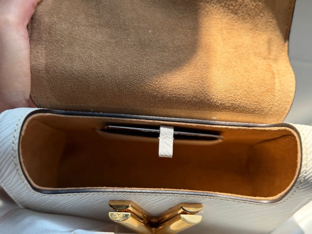Louis Vuitton Epi Twist