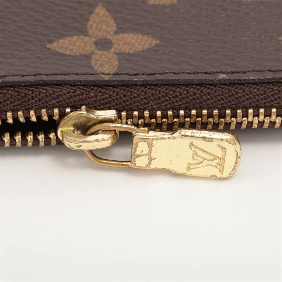 Louis Vuitton Monogram Pochette Key Cles