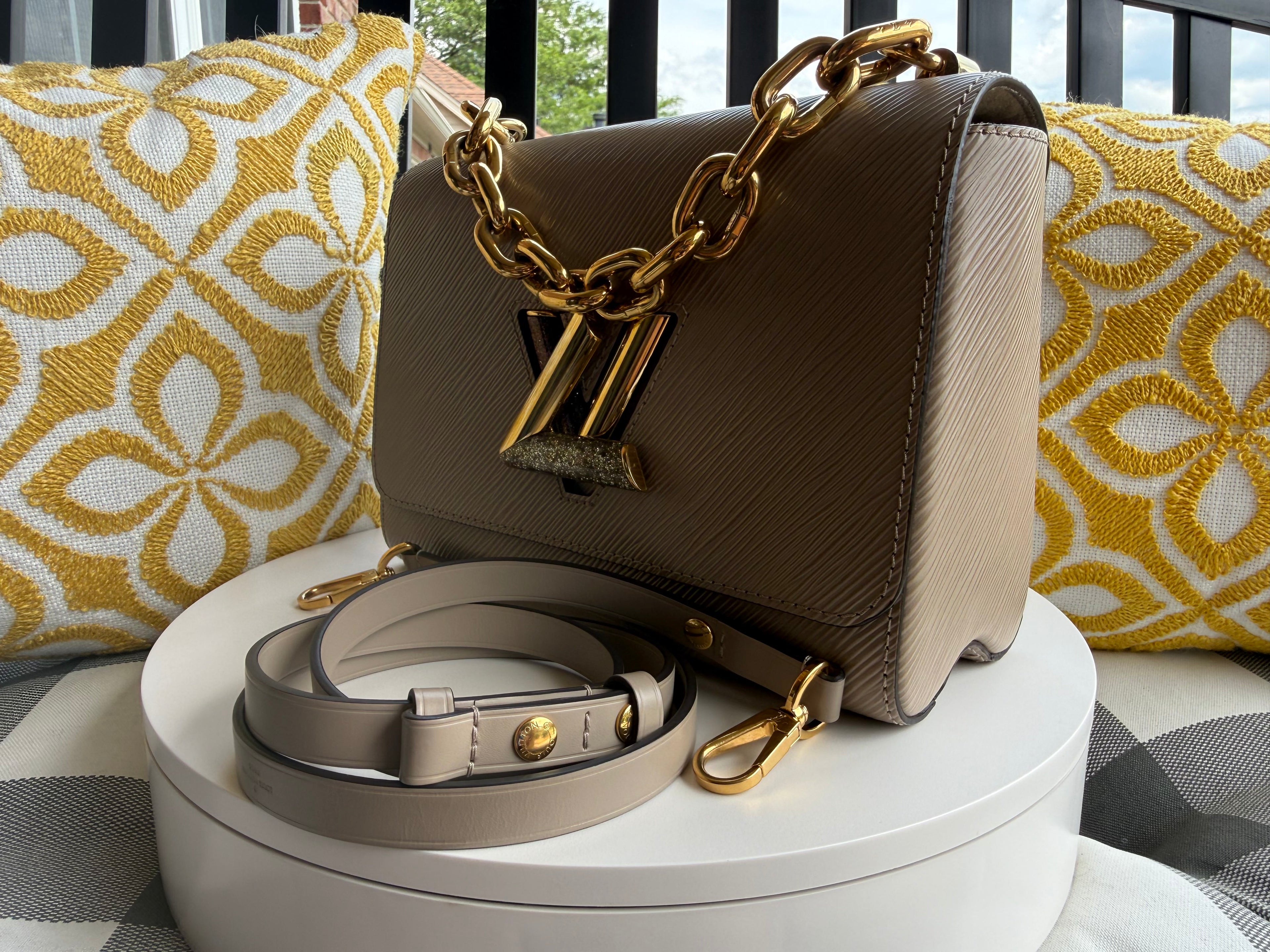 Louis Vuitton Twist MM