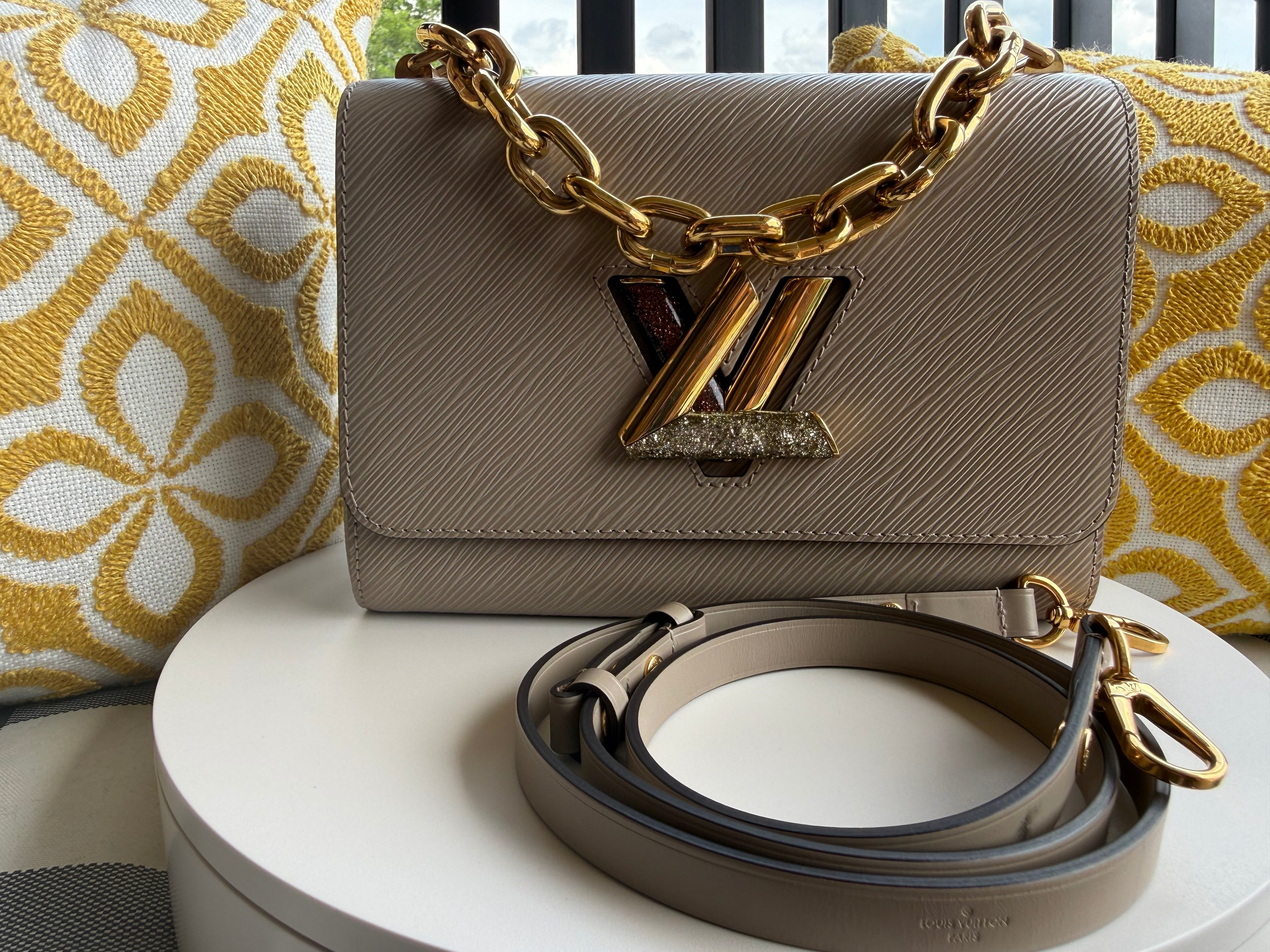 Louis Vuitton Twist MM