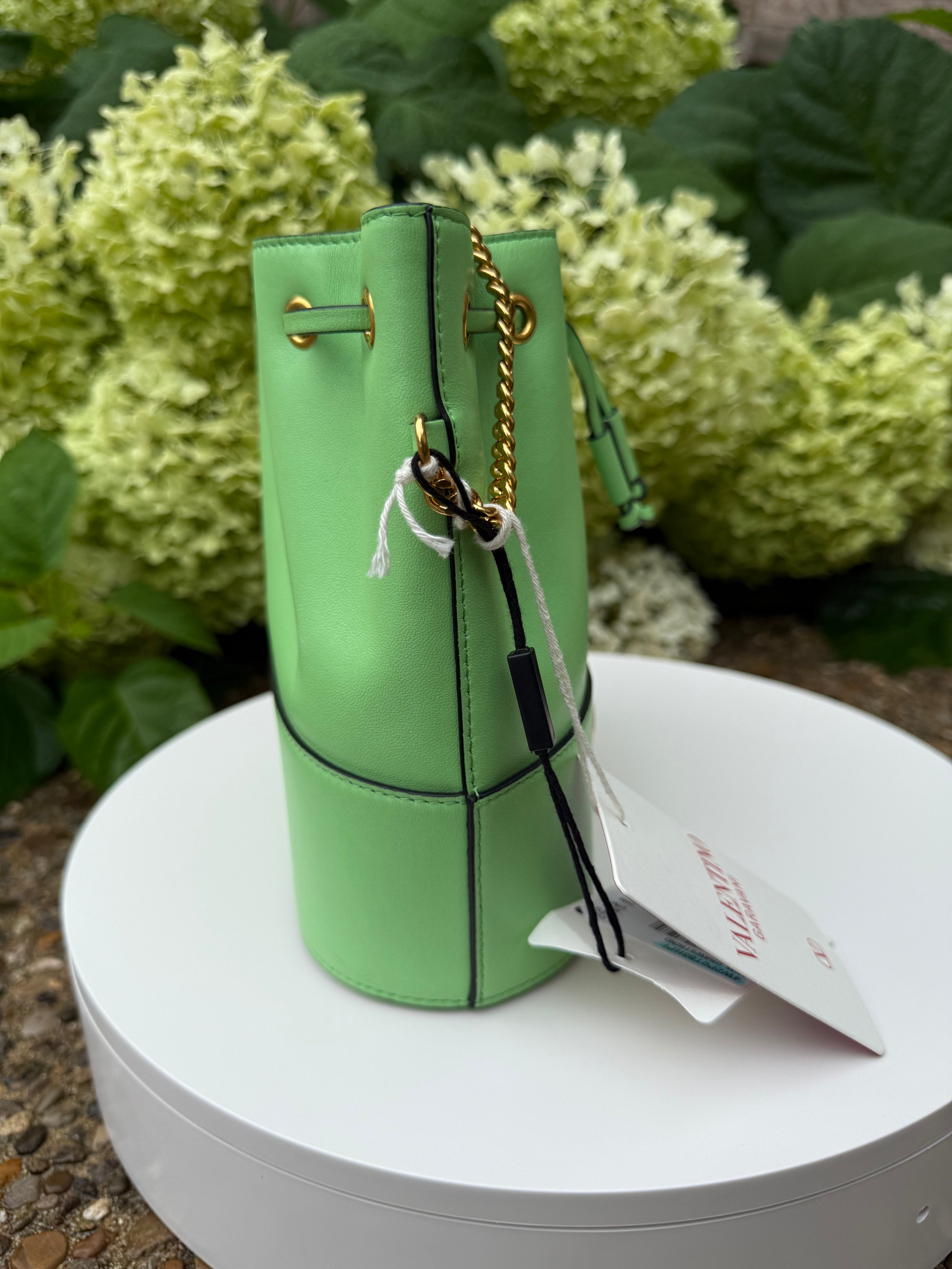 Valentino V logo bucket