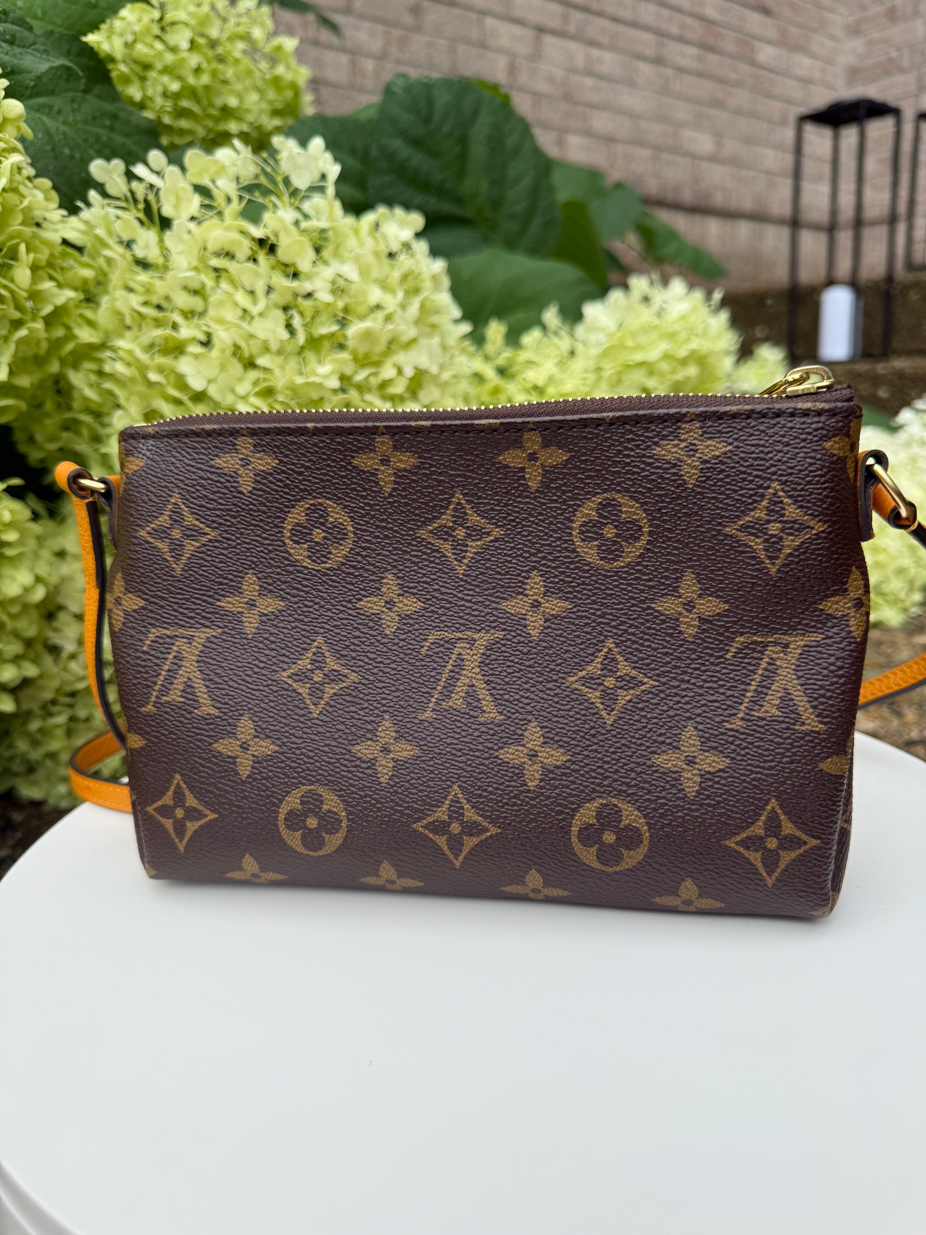Louis Vuitton Crossbody
