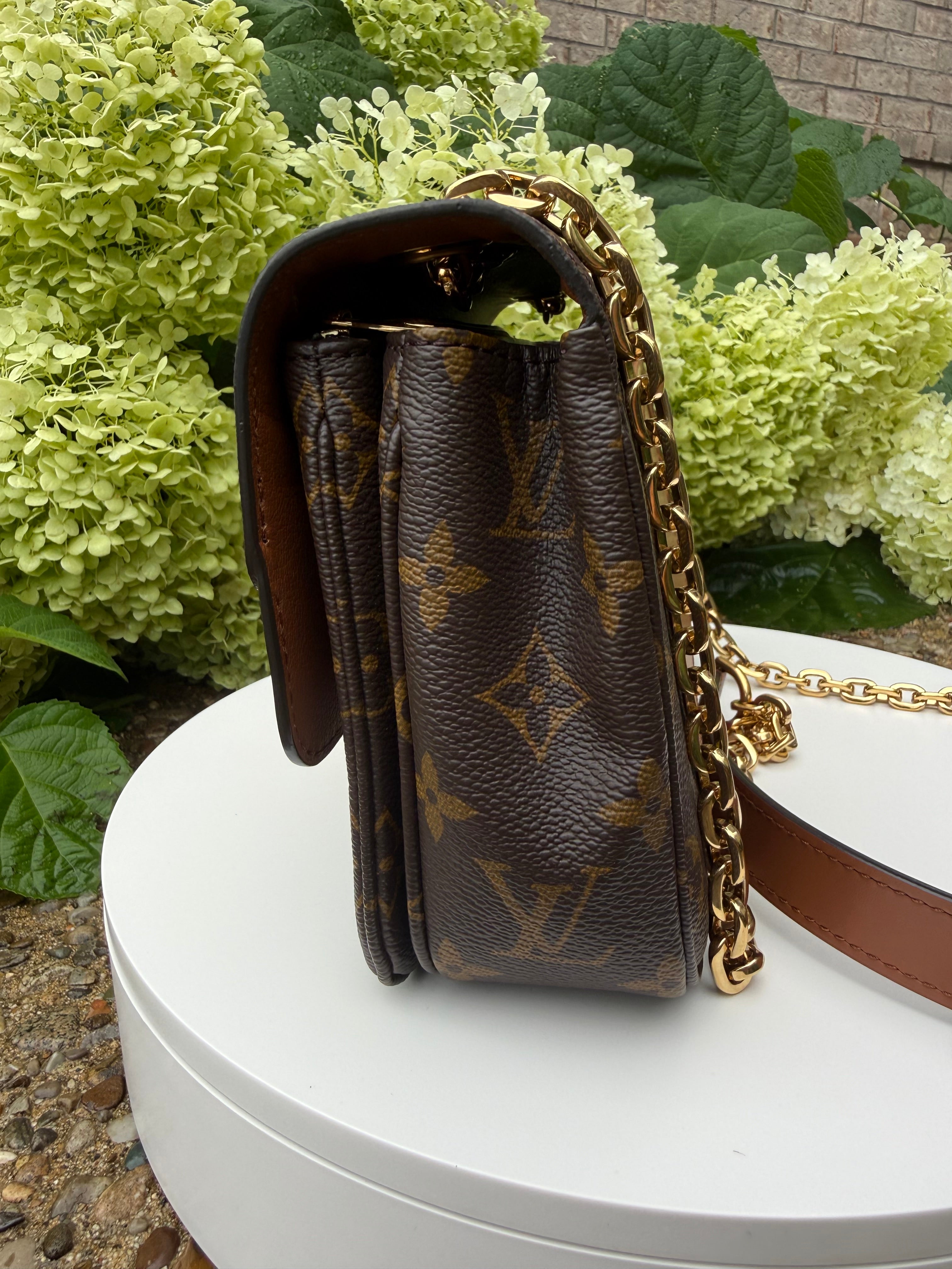 Louis Vuitton Marceau