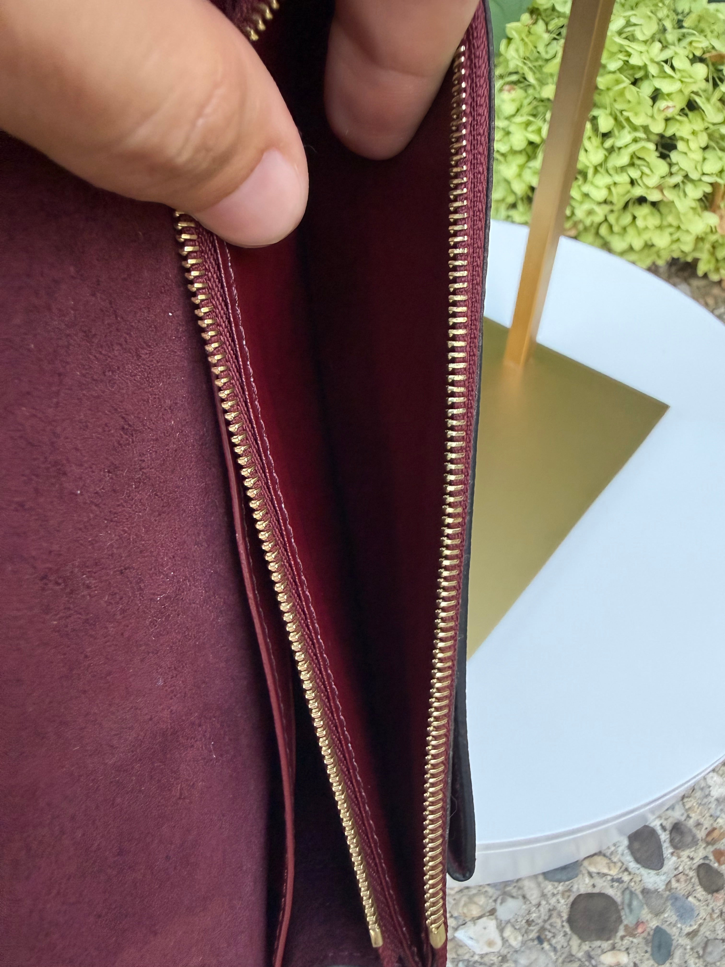 Louis Vuitton Vavin wallet on chain
