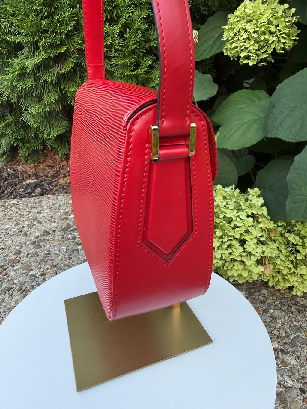 Louis Vuitton epi shoulder bag