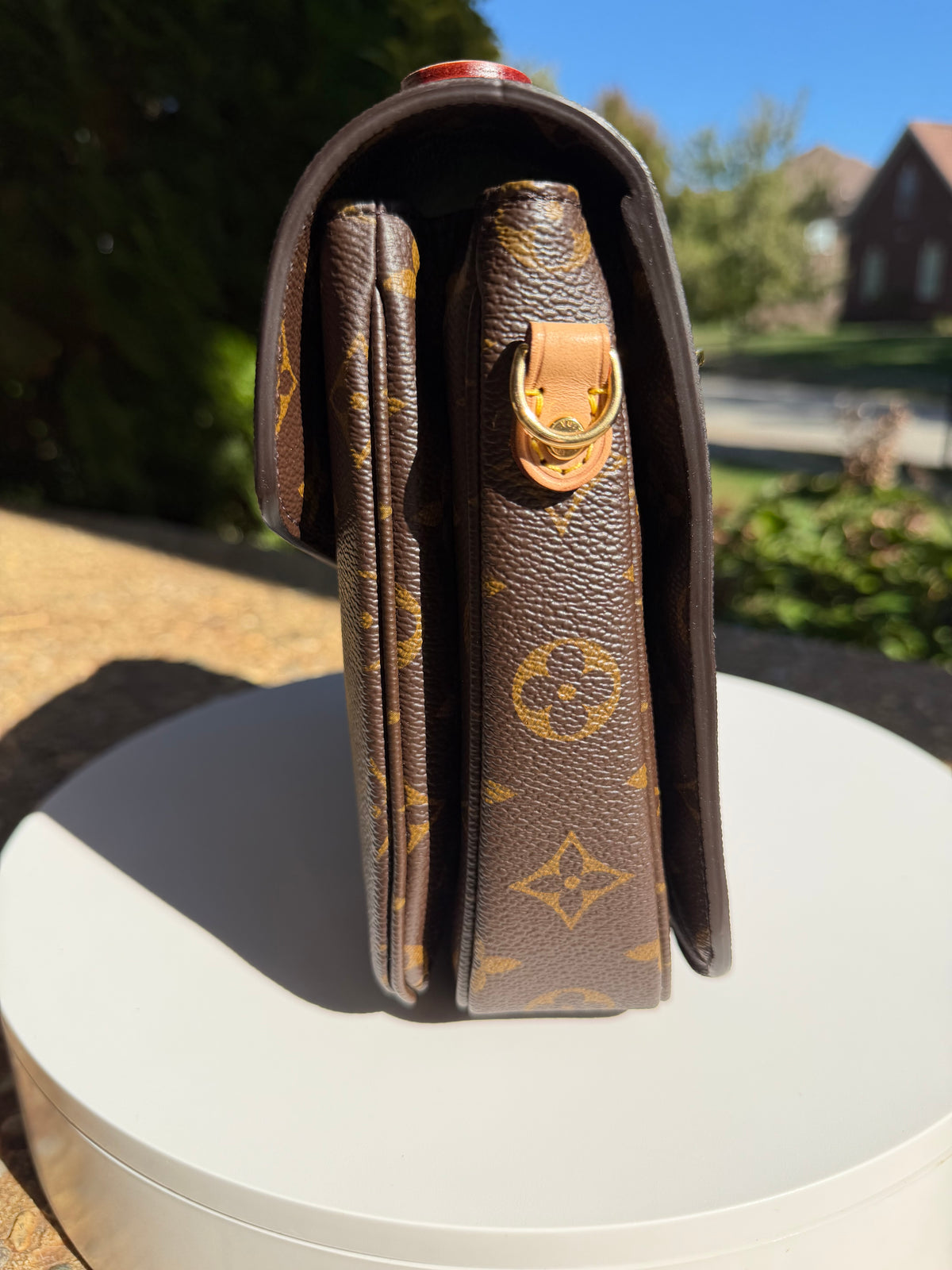 Louis Vuitton Metis (NO STRAP)