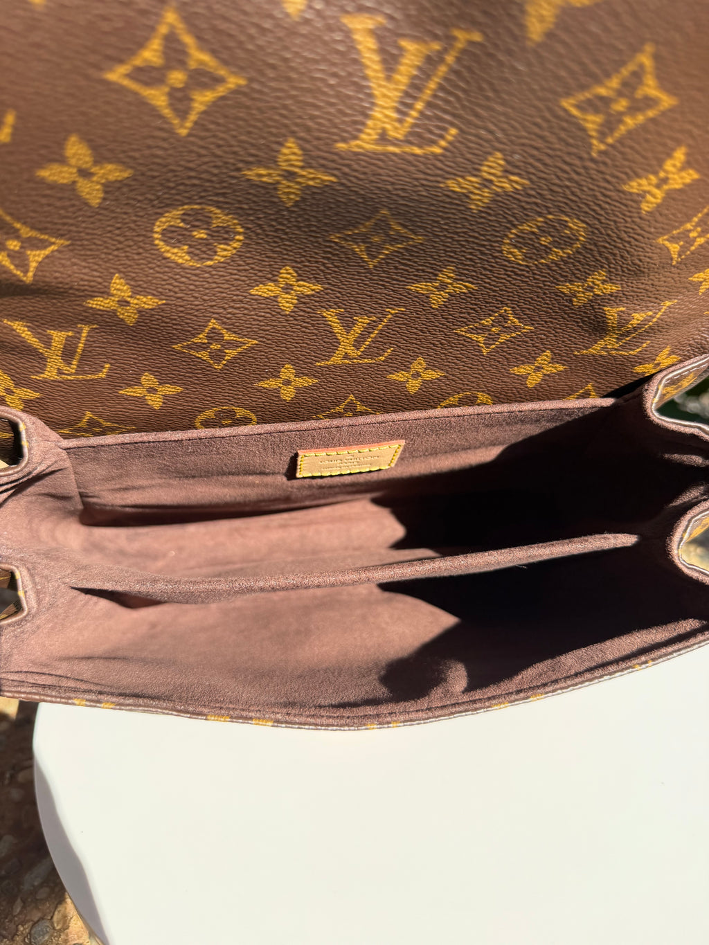 Louis Vuitton Metis (NO STRAP)