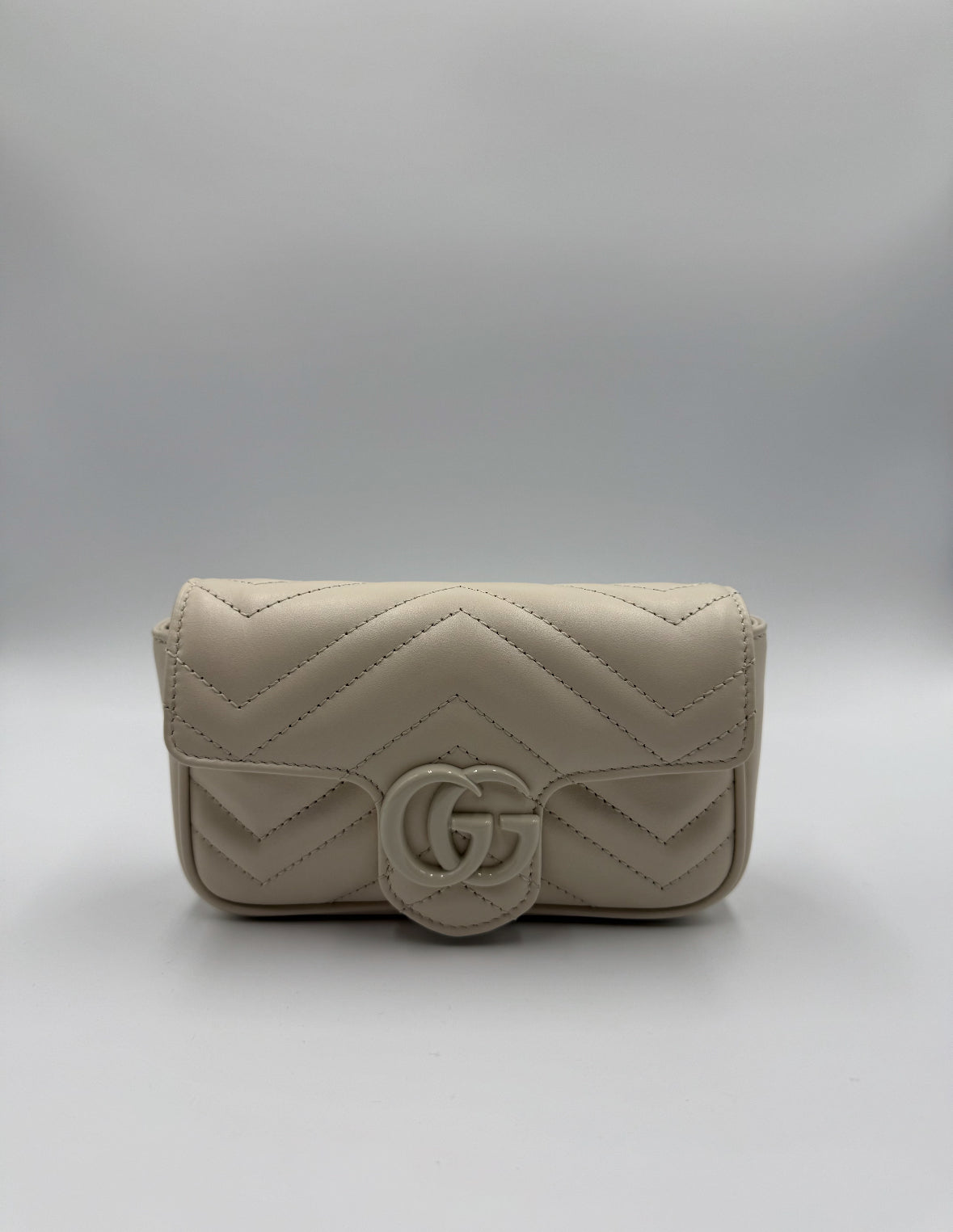 Gucci GG Marmont handbag