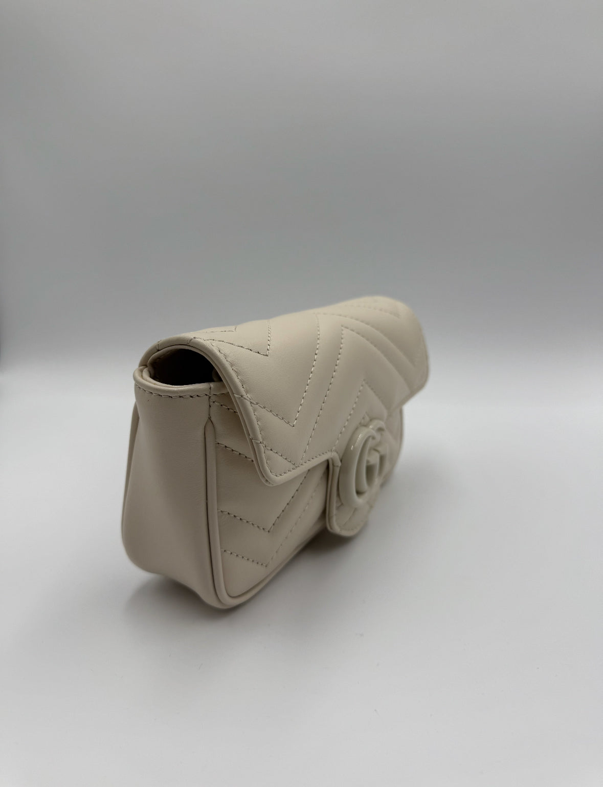 Gucci GG Marmont handbag