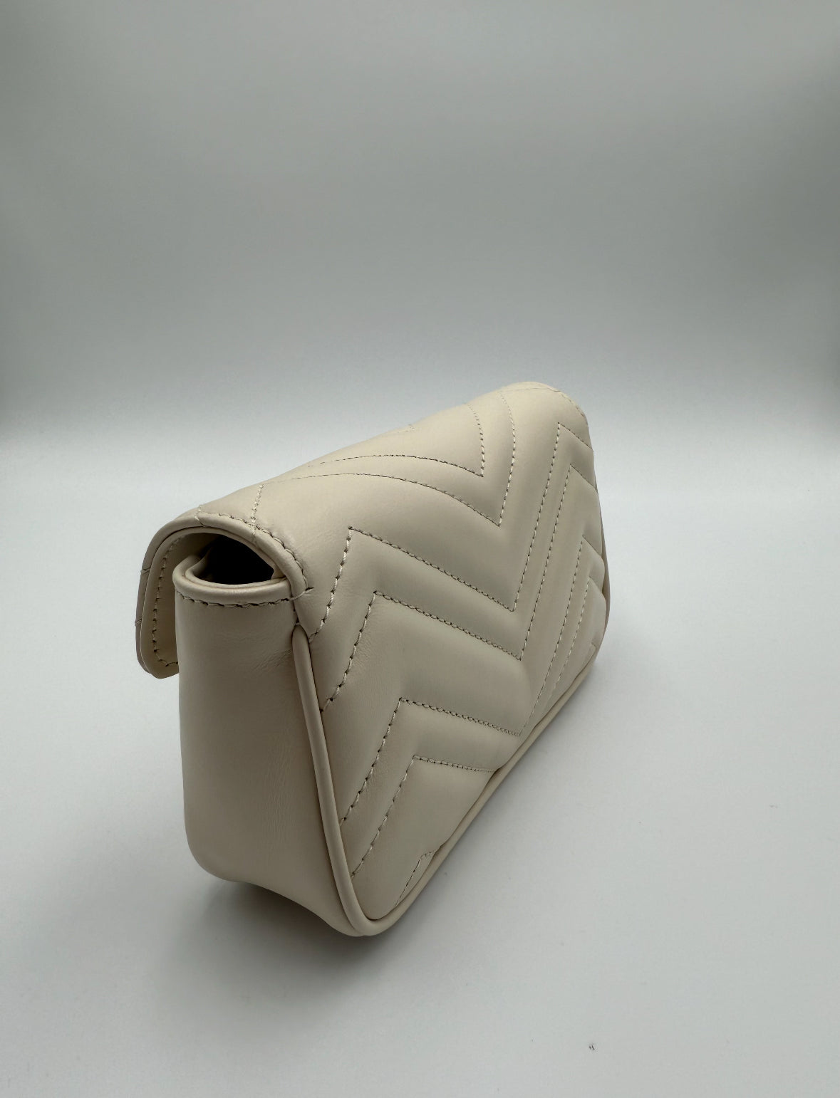 Gucci GG Marmont handbag