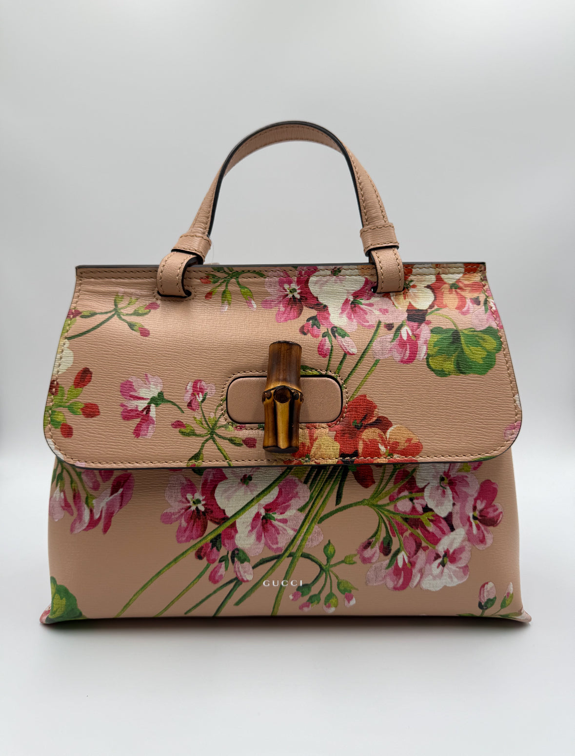 Gucci handbag with a floral pattern